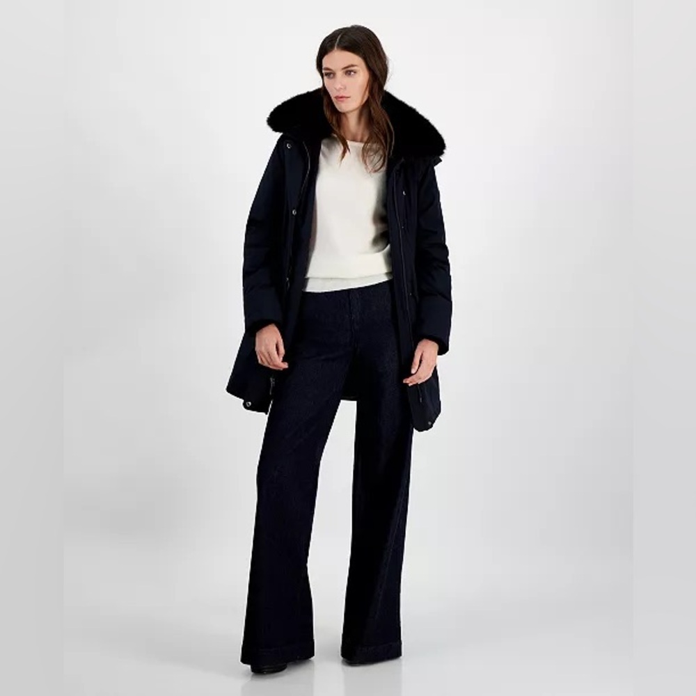 MICHAEL Michael Kors Women’s Navy Blue Faux Fur Hood Down Parka Puffer Coat Sz M